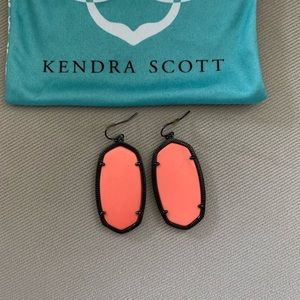 Kendra Scott coral drop earrings